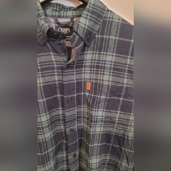 Chaps Flannel Meduim Size Green - Picture 2 of 5